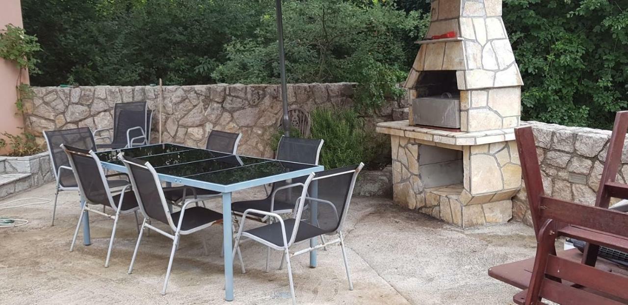 Villa Masha Omišalj Екстериор снимка